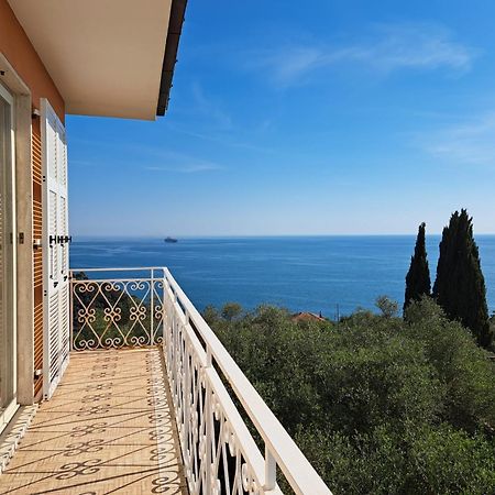Villa Degli Ulivi - Free Parking レーリチ エクステリア 写真