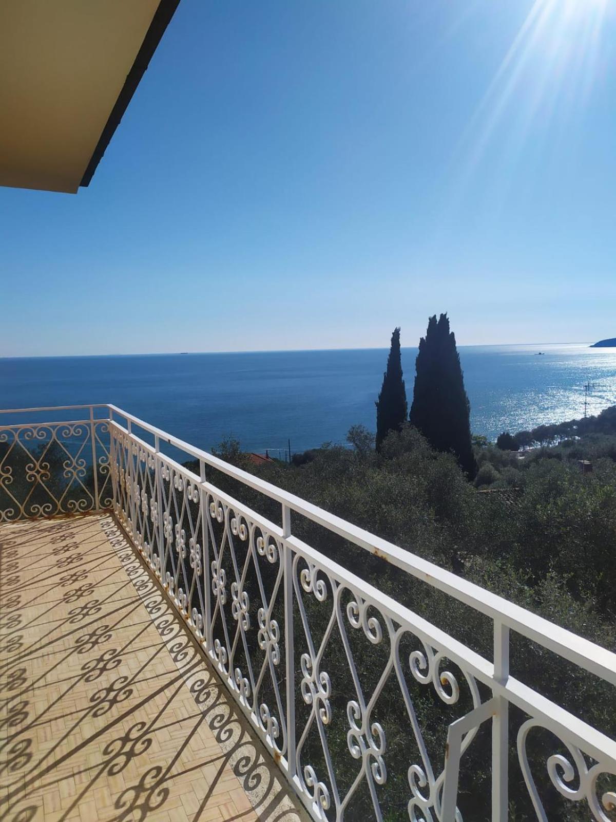 Villa Degli Ulivi - Free Parking レーリチ エクステリア 写真