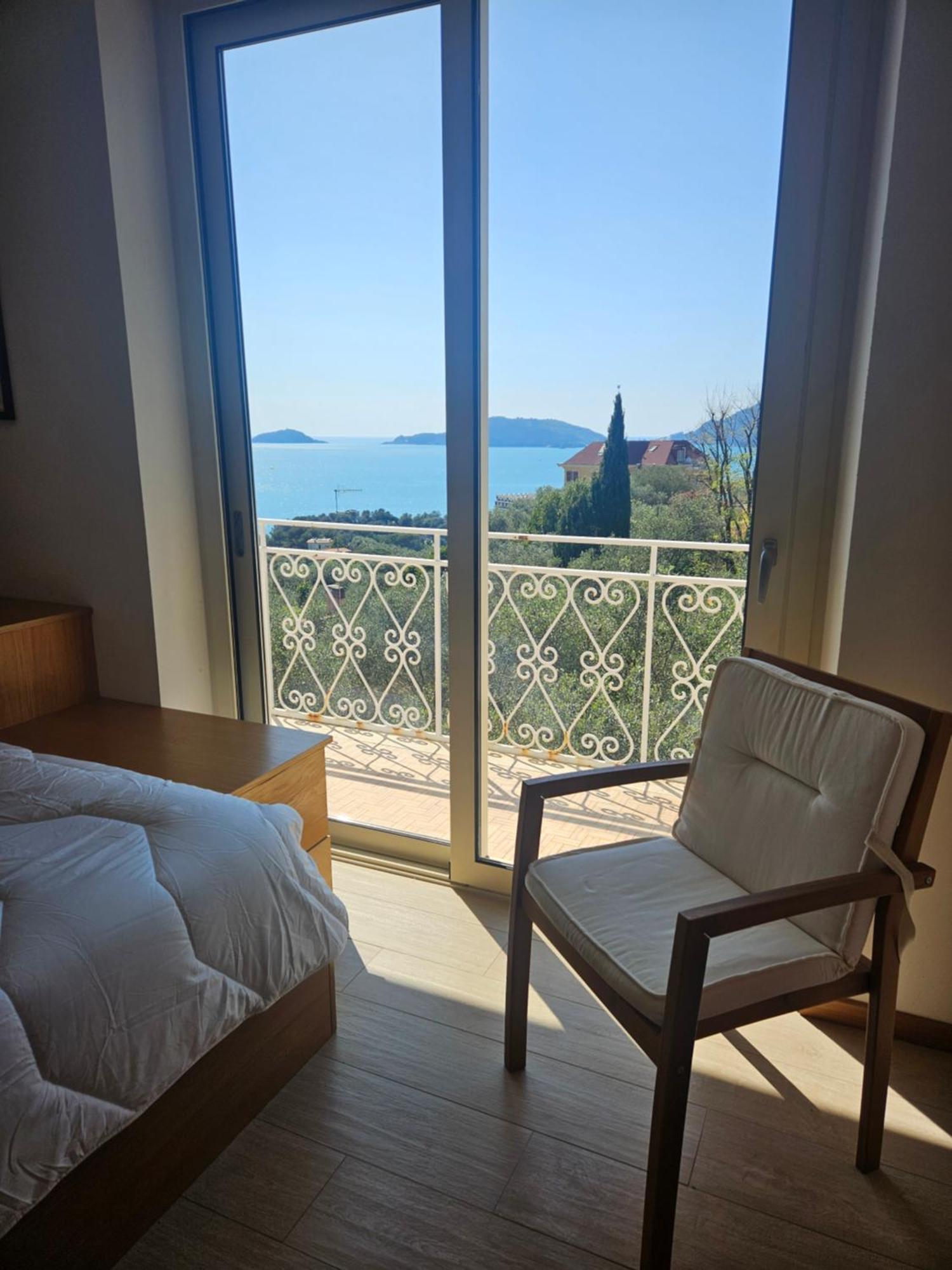 Villa Degli Ulivi - Free Parking レーリチ エクステリア 写真